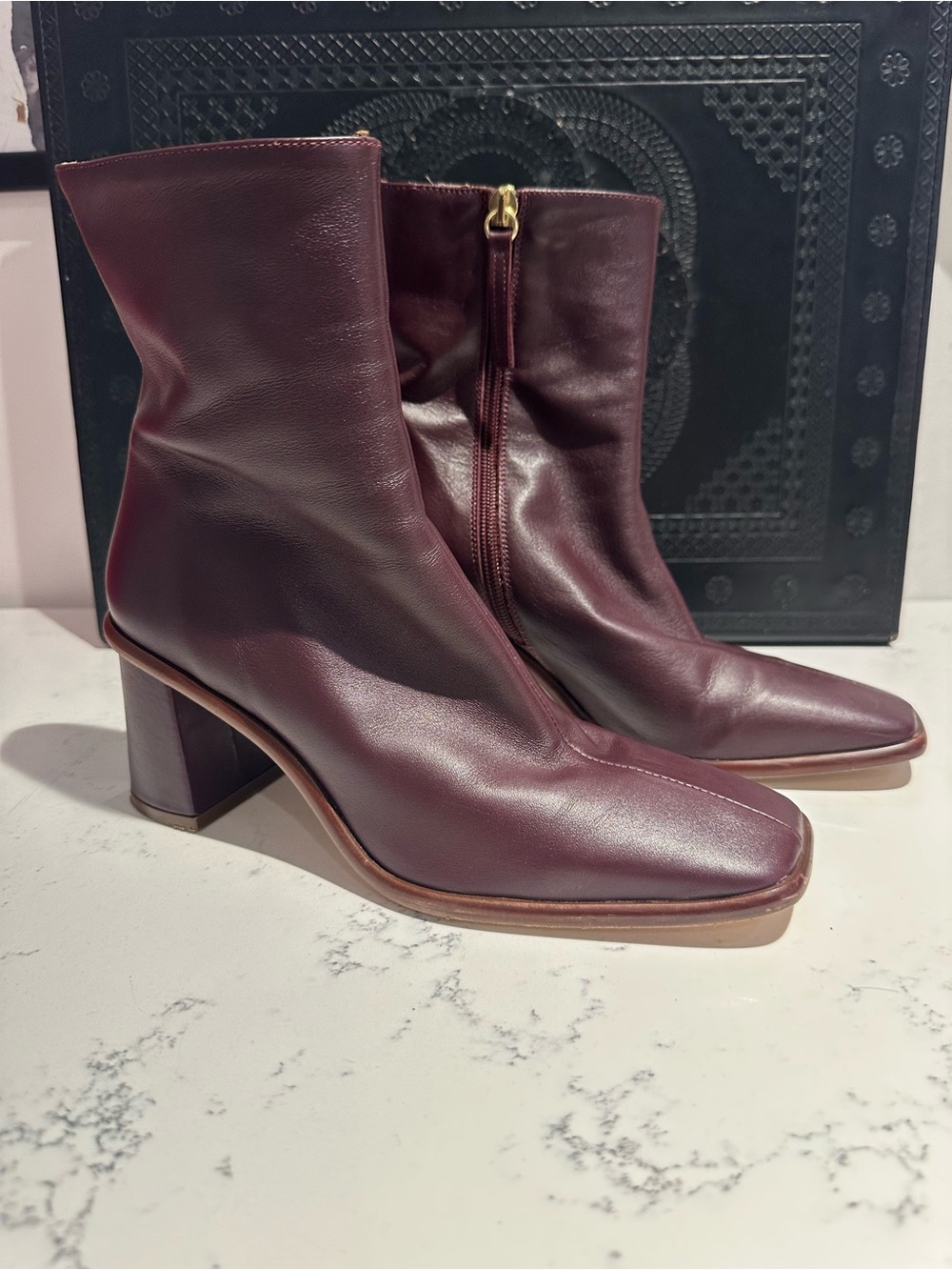 ALOHAS Burgundy Leather Square-Toe Ankle Boots